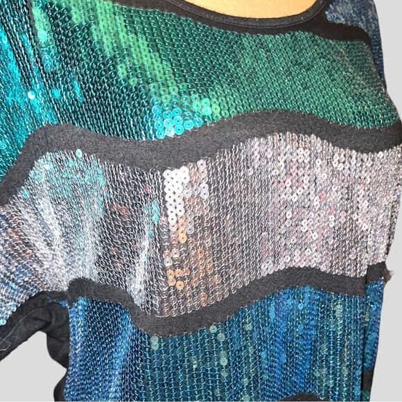 Deb brand gorgeous sequined top! New! - Picture 6 of 8